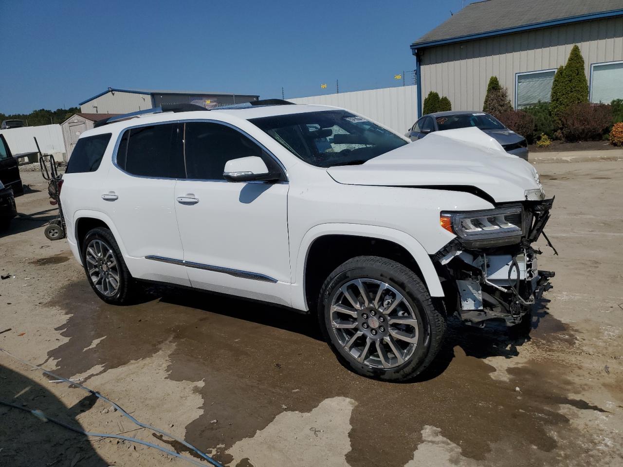 Lot #2855312390 2022 GMC ACADIA DEN