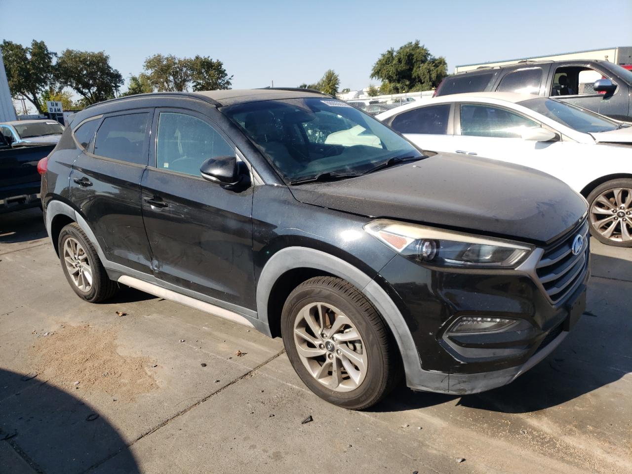 Lot #2811218334 2017 HYUNDAI TUCSON LIM