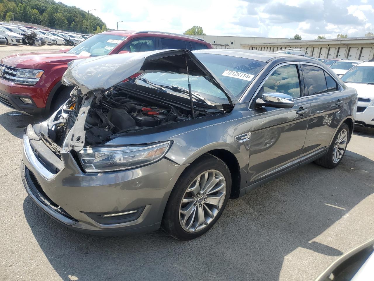 Lot #2826419139 2013 FORD TAURUS LIM