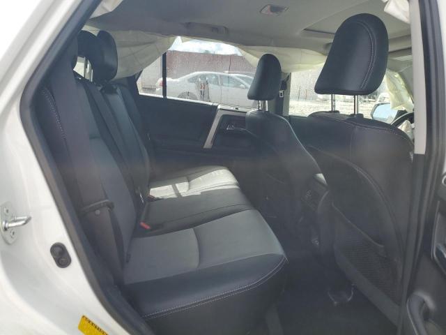 2022 TOYOTA 4RUNNER SR - JTENU5JR2N5978560