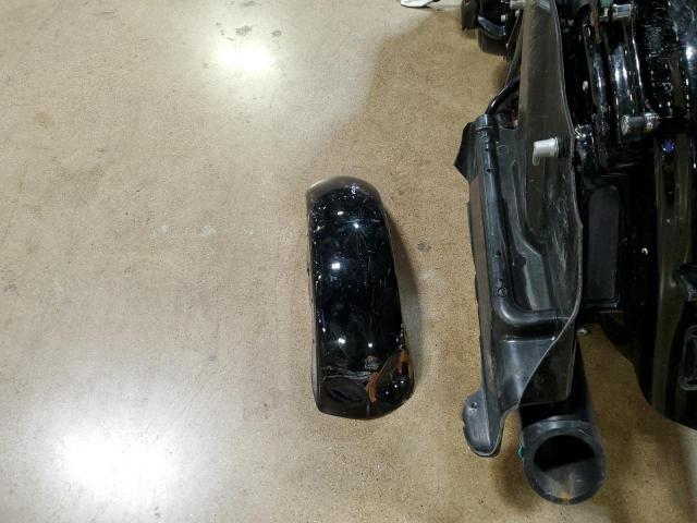 2022 HARLEY-DAVIDSON FLHXST - 1HD1ABL16NB670695