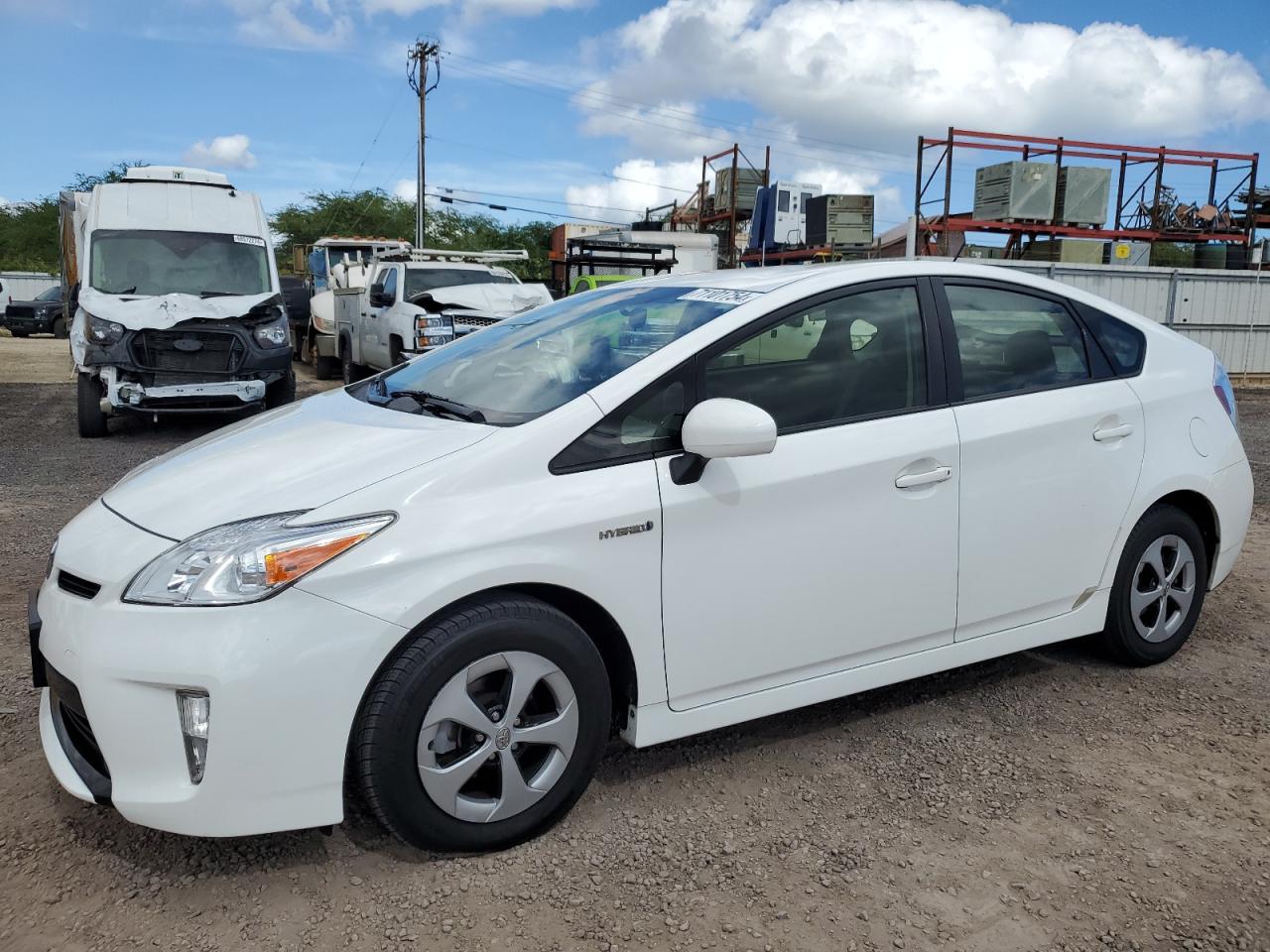 Lot #2946166390 2015 TOYOTA PRIUS