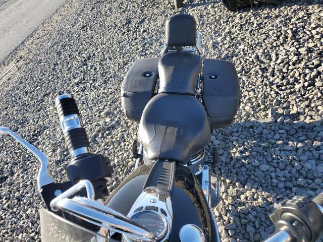 2020 HARLEY-DAVIDSON FLHC 1HD1YAJ29LB045335