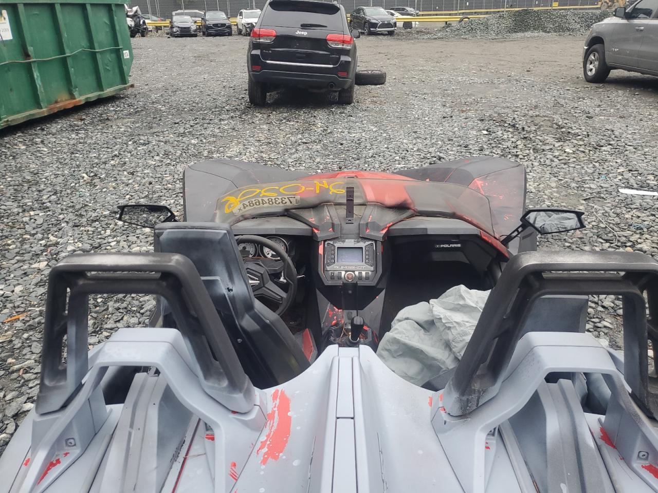 Lot #3024161807 2016 POLARIS SLINGSHOT