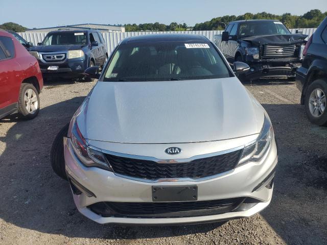 VIN 5XXGT4L31LG445045 2020 KIA Optima, LX no.5