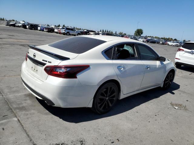 VIN 1N4AL3AP0JC233472 2018 Nissan Altima, 2.5 no.3