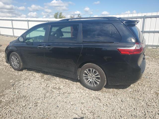 VIN 5TDYZ3DC1JS920099 2018 Toyota Sienna, Xle no.2