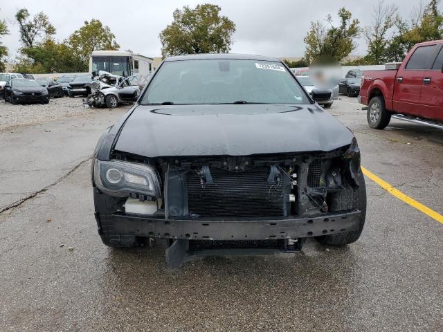 VIN 2C3CCABG8JH313996 2018 Chrysler 300, S no.5