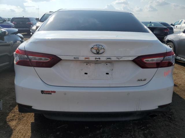 VIN 4T1B11HKXJU014737 2018 Toyota Camry, L no.6