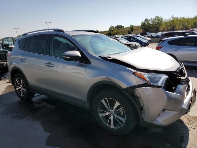 VIN 2T3RFREV3JW848207 2018 Toyota RAV4, Adventure no.4