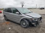 CHRYSLER TOWN & COU photo