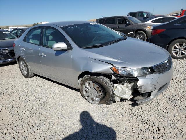 VIN KNAFU4A29D5738987 2013 KIA Forte, EX no.4