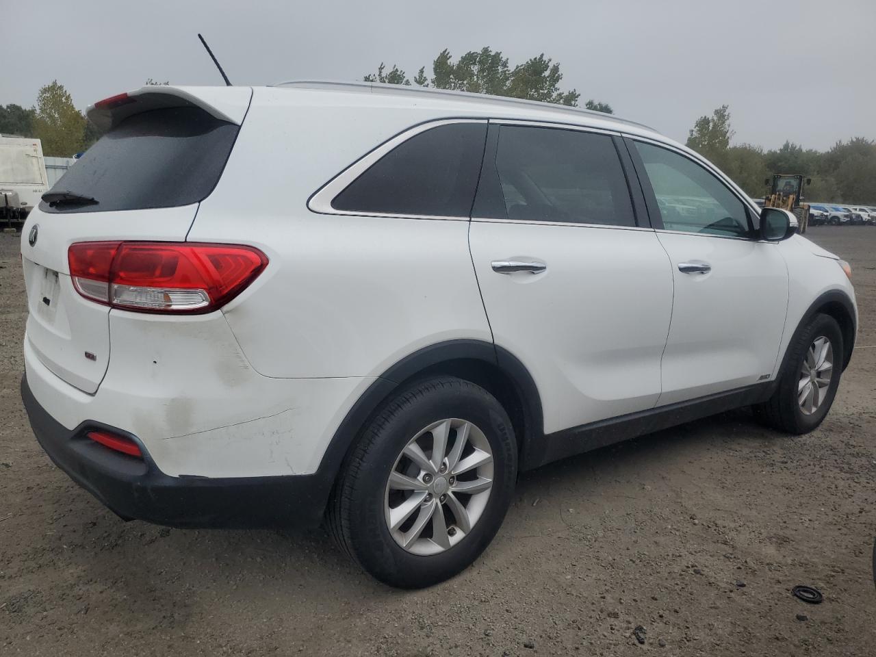 Lot #2852978120 2017 KIA SORENTO LX