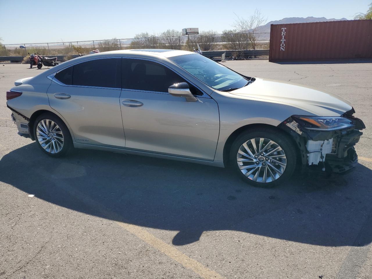 Lot #2957934814 2021 LEXUS ES 300H LU