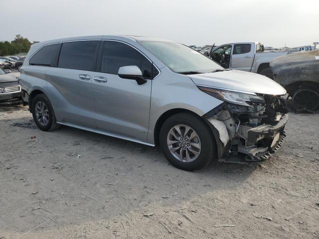 2021 TOYOTA SIENNA XLE - 5TDYSKFC0MS002229