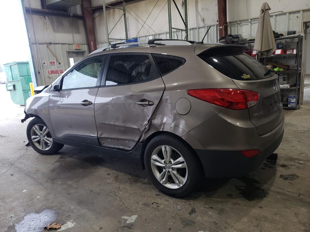 Lot #2855639178 2012 HYUNDAI TUCSON GLS