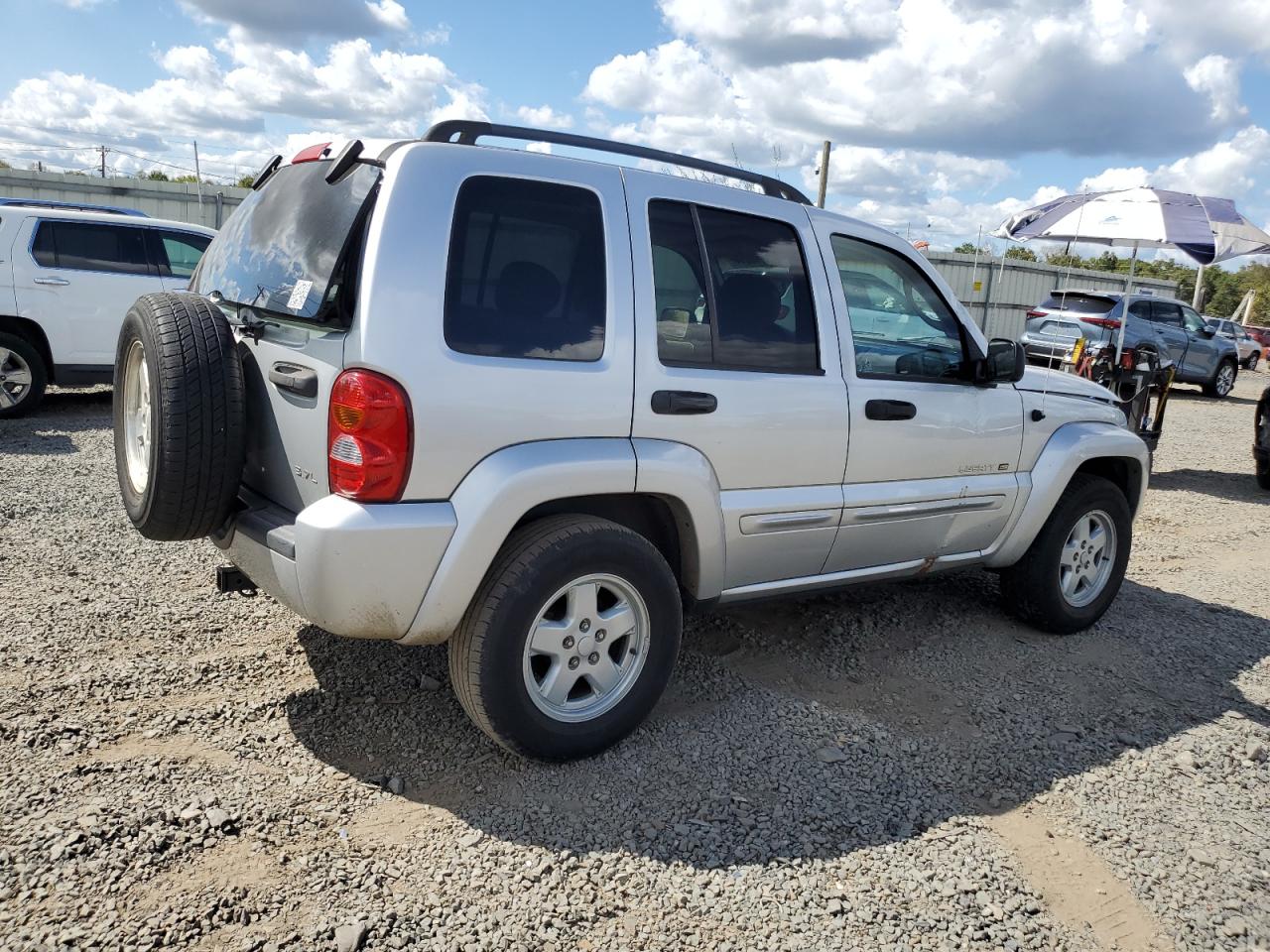 Lot #2955091804 2003 JEEP LIBERTY LI