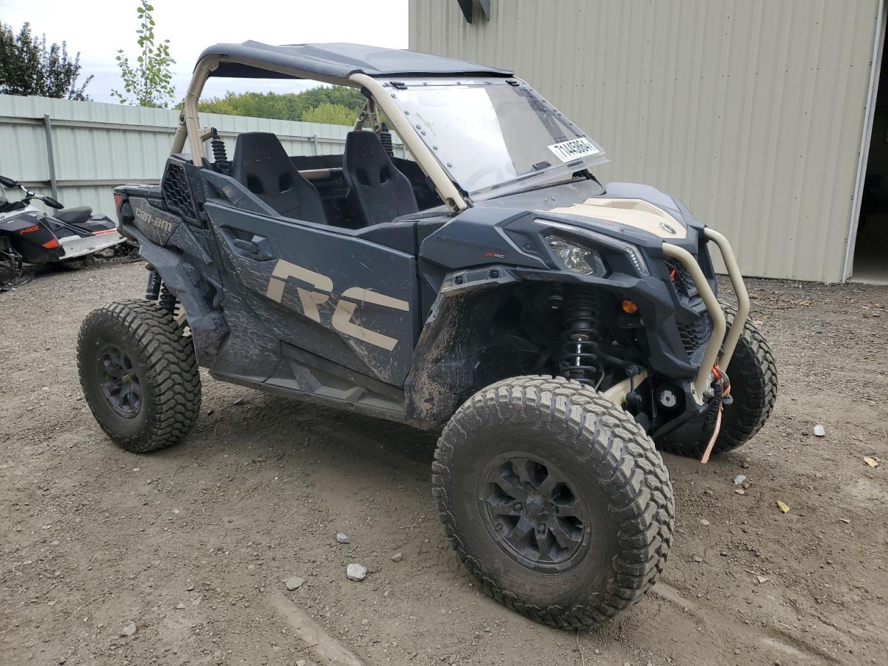 Can-Am Maverick Trail / Maverick Sport 2023 XRC 64"