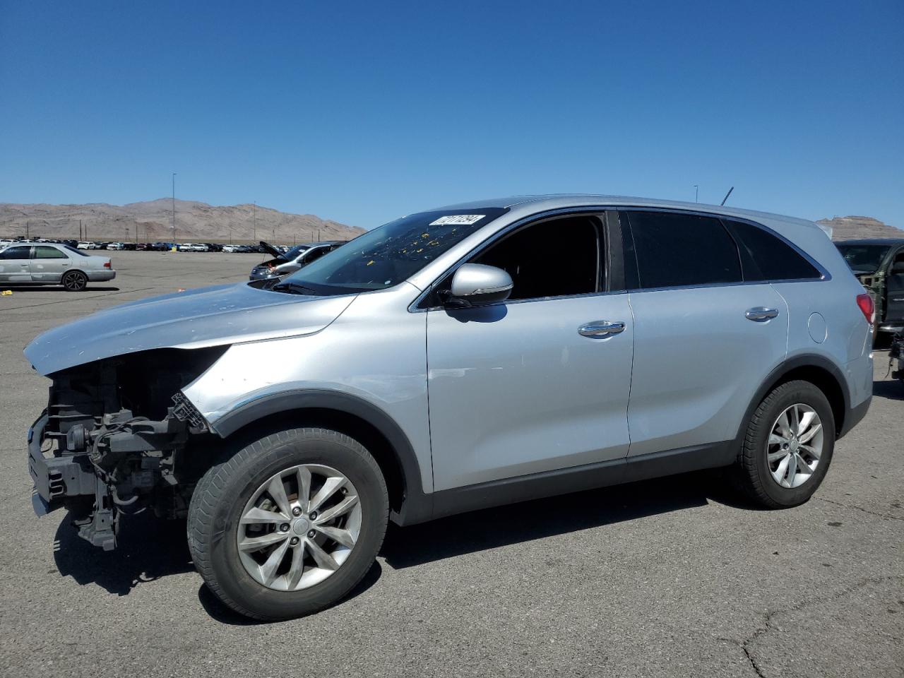  Salvage Kia Sorento