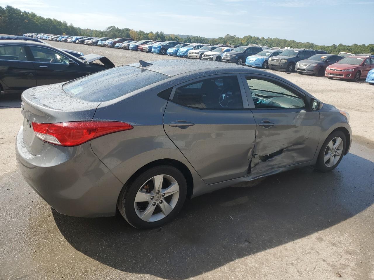 Lot #2986998765 2013 HYUNDAI ELANTRA GL