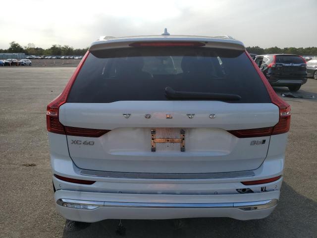 2022 VOLVO XC60 B5 IN YV4L12RL7N1915865