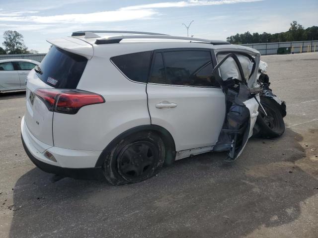 2017 TOYOTA RAV4 LE - JTMZFREV4HJ126737