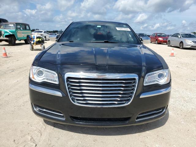 VIN 2C3CCAAG8DH572669 2013 Chrysler 300 no.5