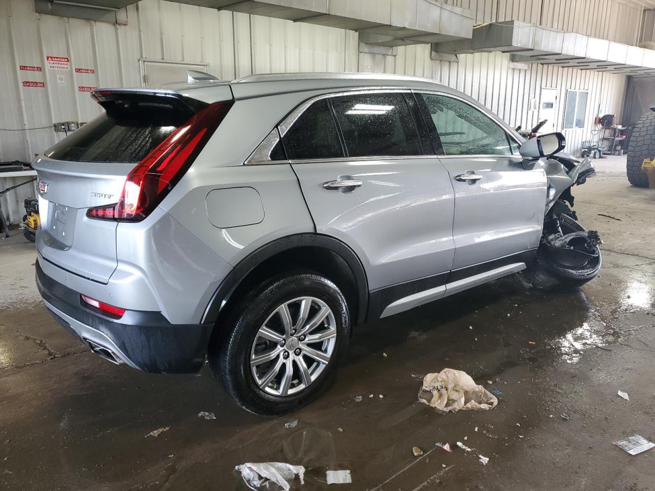 Lot #2881975095 2023 CADILLAC XT4 PREMIU