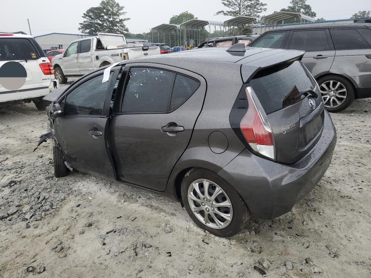 Lot #2886256566 2015 TOYOTA PRIUS C