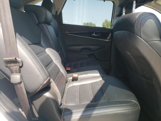 2018 KIA SORENTO EX - 5XYPH4A5XJG410616