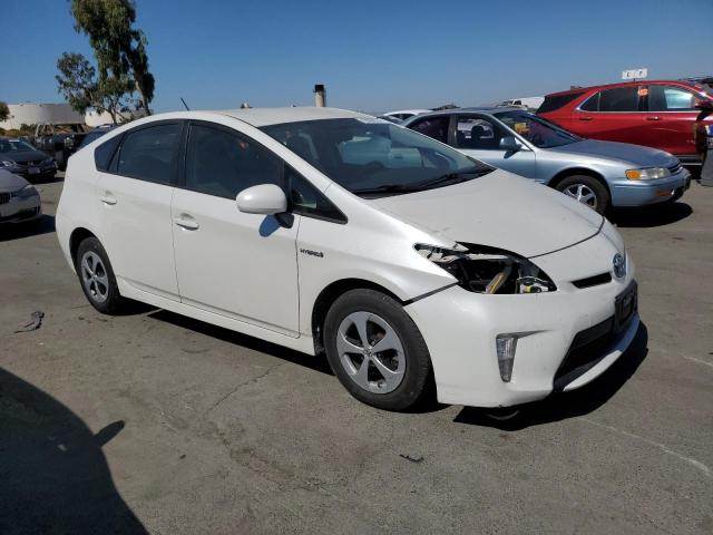 VIN JTDKN3DU2F0398913 2015 Toyota Prius no.4