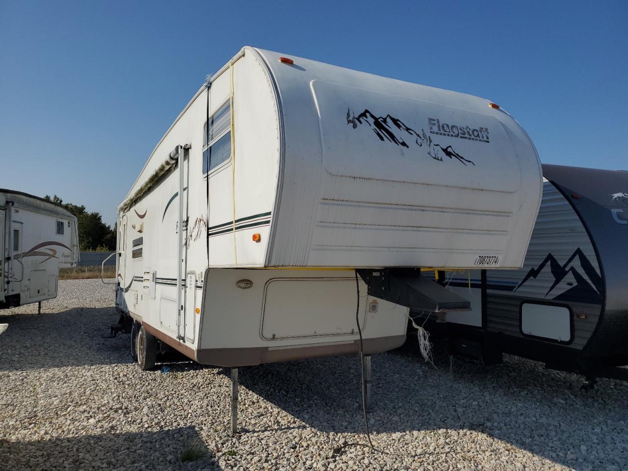 Forest River Flagstaff Lite Weight Trailers 2004 