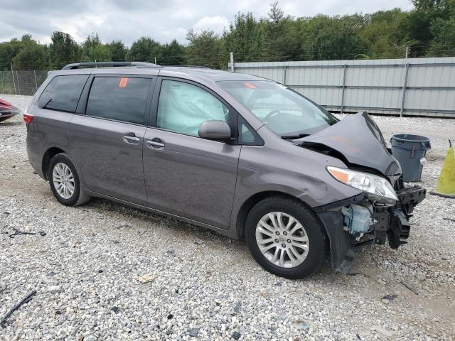 VIN 5TDYK3DC4GS727409 2016 Toyota Sienna, Xle no.4