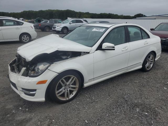 VIN WDDGF8AB1ER302479 2014 Mercedes-Benz C-Class, 3... no.1