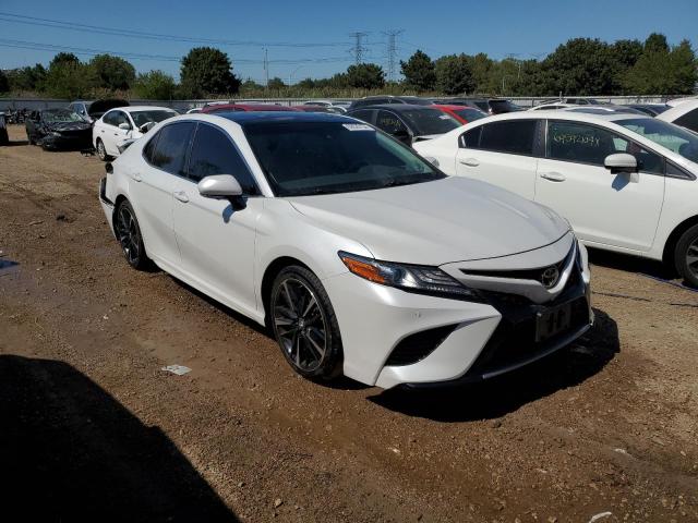 VIN 4T1B61HK8JU142167 2018 Toyota Camry, Xse no.4