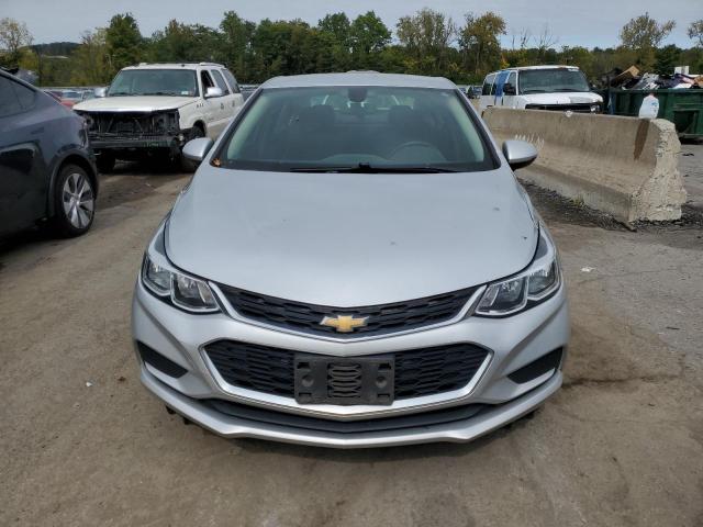 VIN 1G1BC5SM8J7248365 2018 Chevrolet Cruze, LS no.5