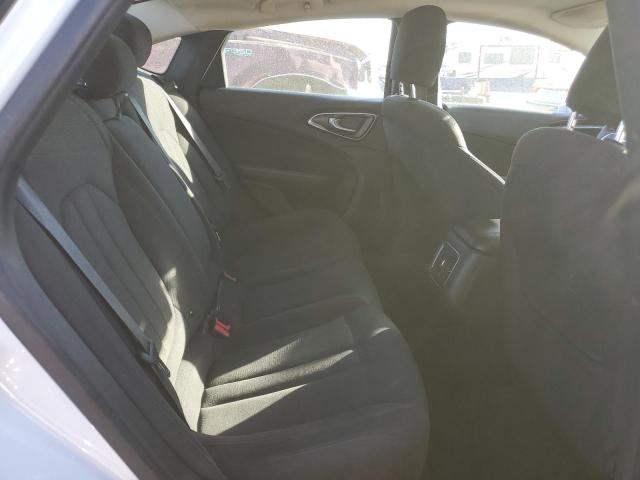 2016 CHRYSLER 200 LIMITE - 1C3CCCABXGN166579