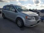 CHRYSLER TOWN & COU photo