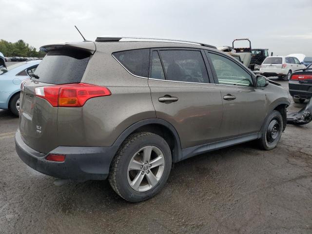 VIN JTMRFREV8FD144105 2015 Toyota RAV4, Xle no.3