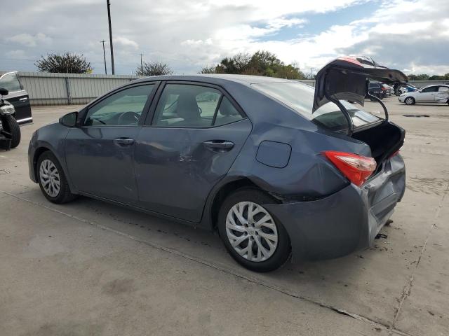 VIN 5YFBURHE8JP749962 2018 Toyota Corolla, L no.2