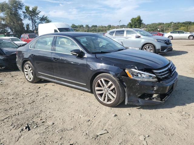 VIN 1VWGT7A30HC057636 2017 Volkswagen Passat, SE no.4