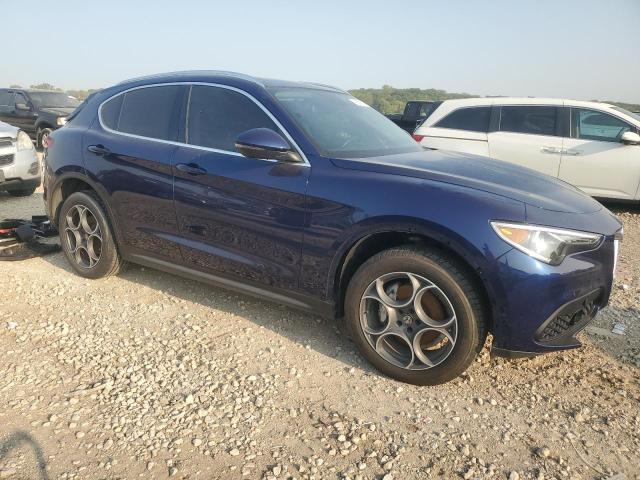 VIN ZASFAKAN5J7B68150 2018 Alfa Romeo Stelvio no.4