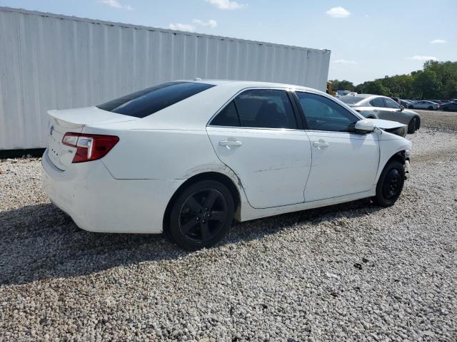 VIN 4T1BF1FK7EU433798 2014 Toyota Camry, L no.3