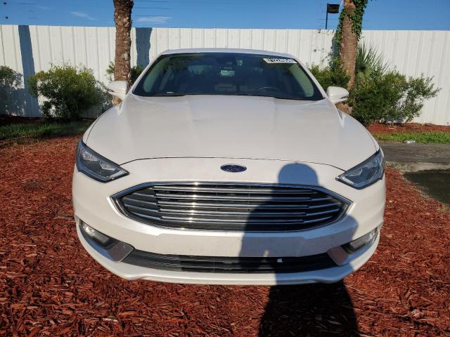 VIN 3FA6P0K96JR258869 2018 Ford Fusion, Titanium/Pl... no.5