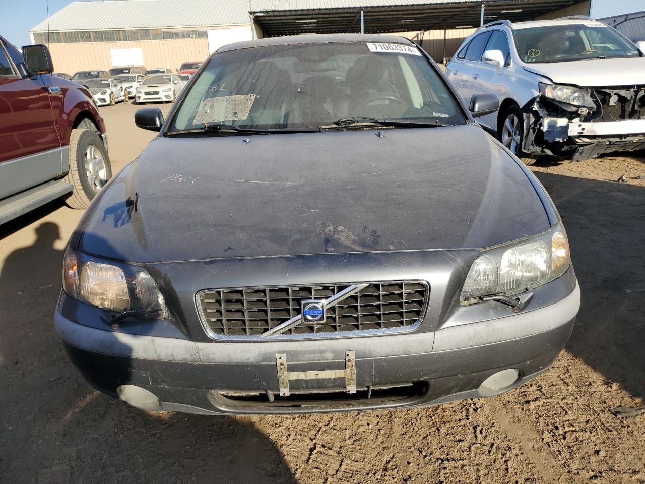 Lot #2928832488 2004 VOLVO S60 2.5T