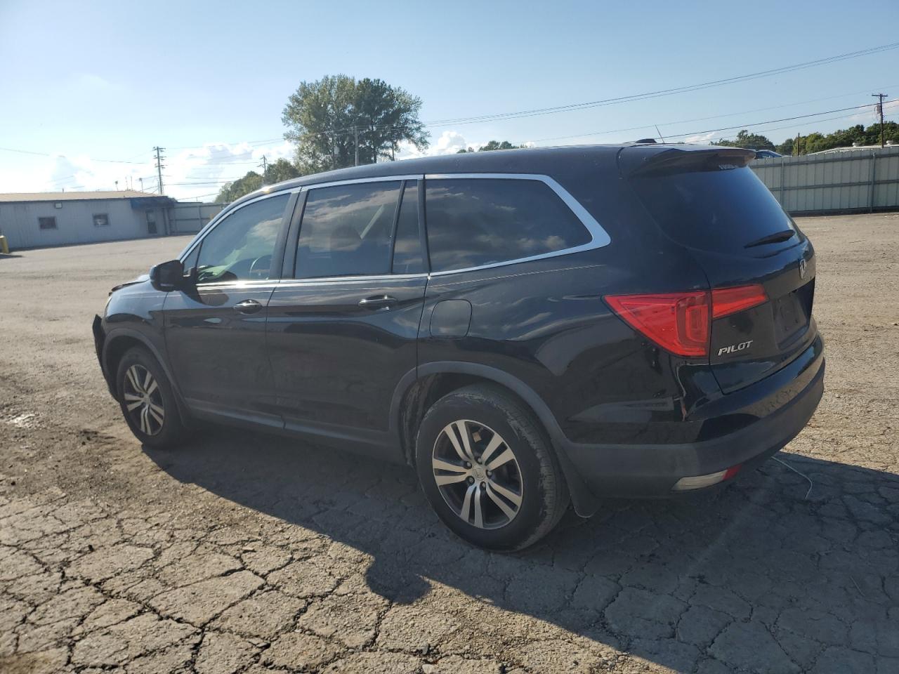 Lot #2962543732 2017 HONDA PILOT EXLN