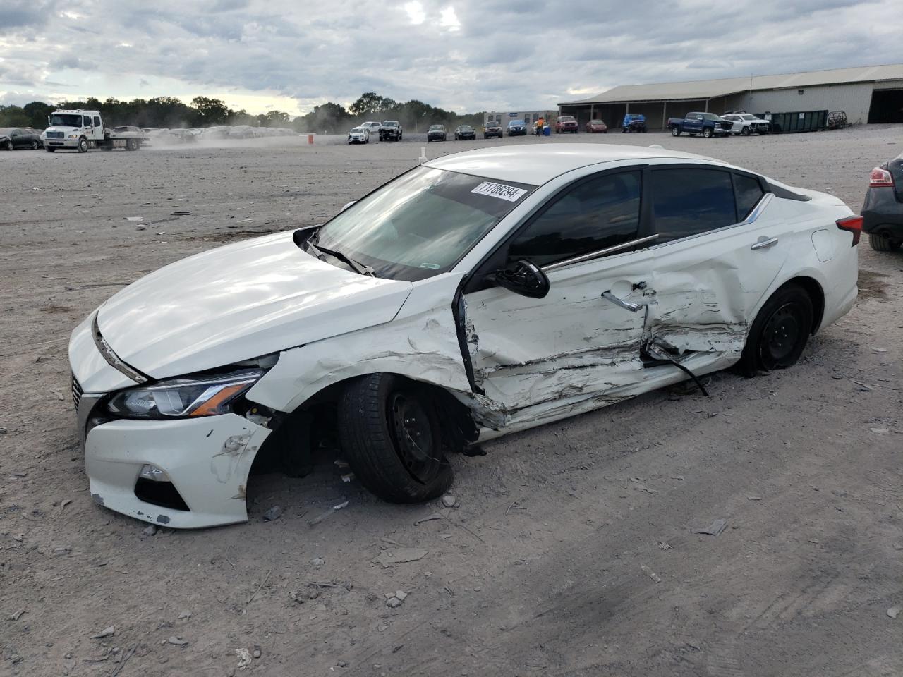 Lot #3009179261 2019 NISSAN ALTIMA S