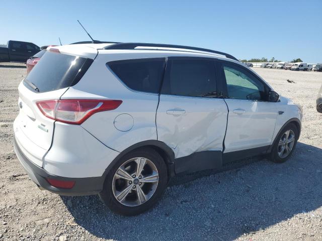 VIN 1FMCU0GXXFUA87567 2015 Ford Escape, SE no.3