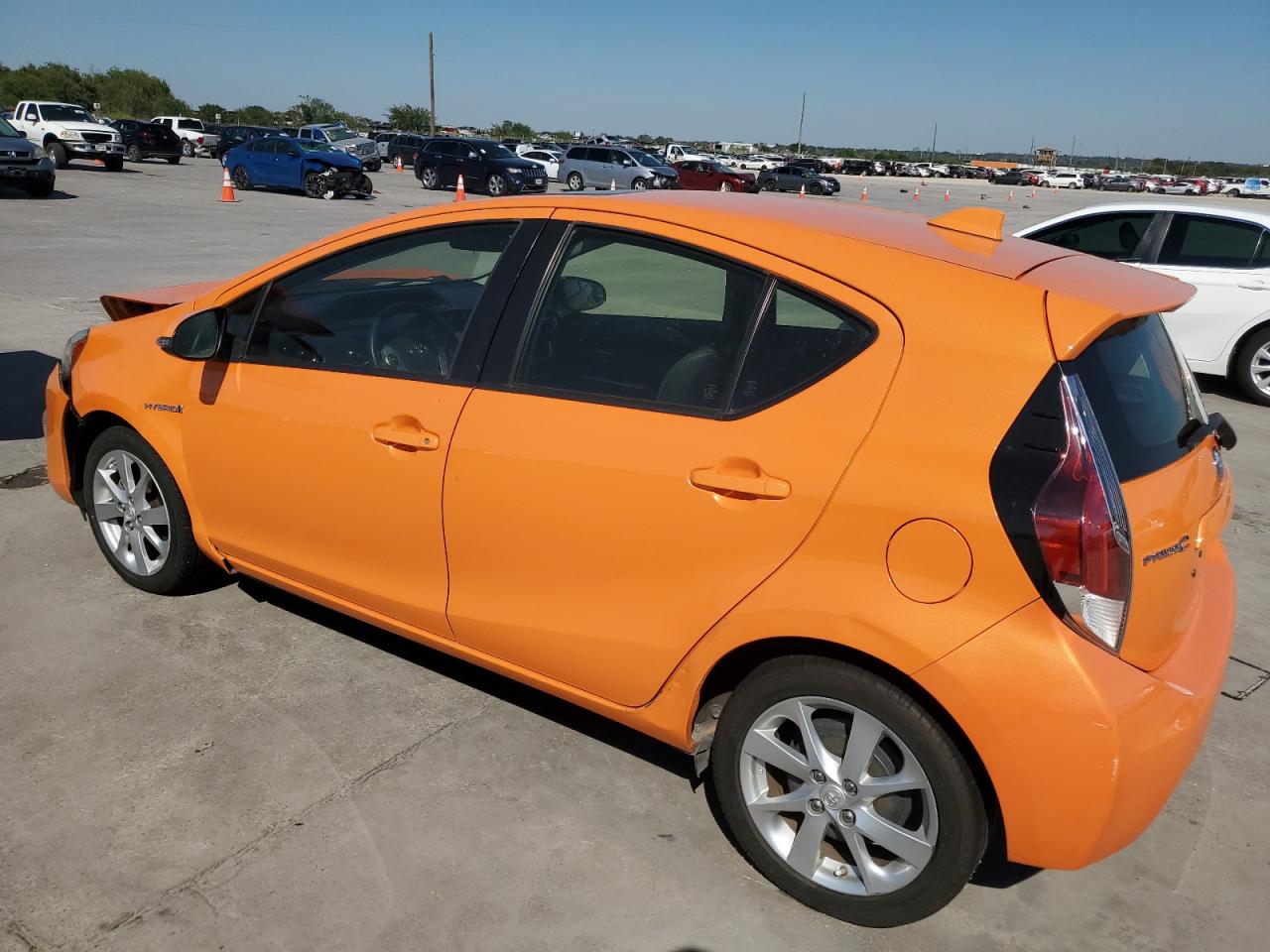 Lot #2847327380 2015 TOYOTA PRIUS C