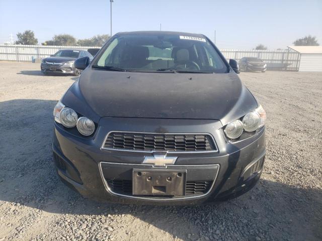 VIN 1G1JC6SG1F4204941 2015 Chevrolet Sonic, LT no.5